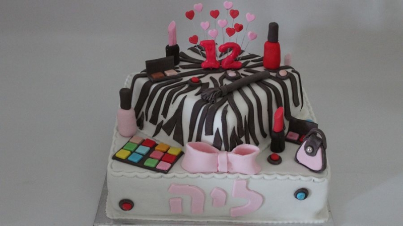 עוגת בת מצווה איפור